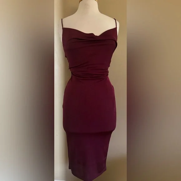 Windsor | Dresses | Windsor Burgundy Cocktail Mini Bodycon Dress | Poshmark